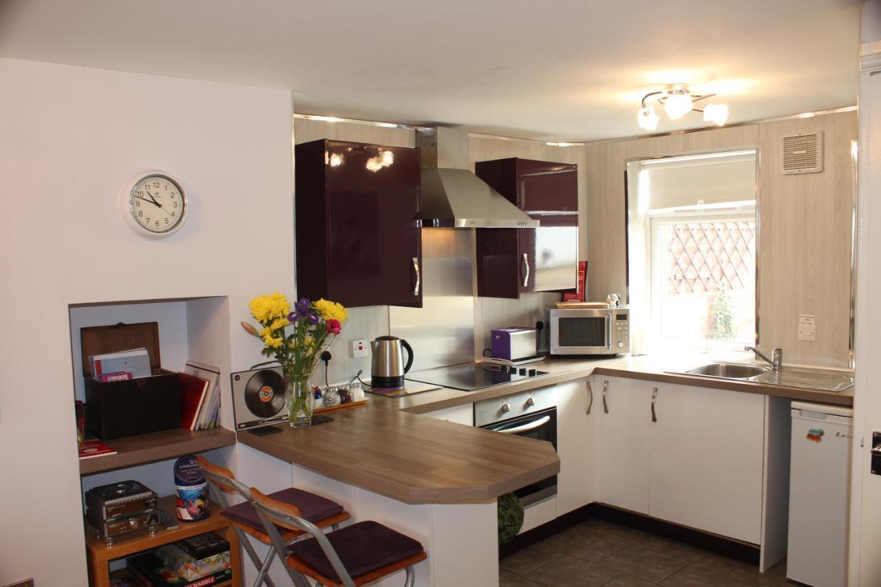 Cadame Apartment วิทบี ภายนอก รูปภาพ